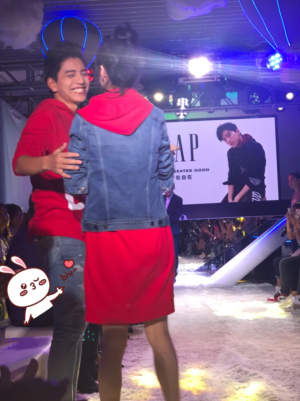 [微笑R][微笑R][微笑R][害羞R][害羞R][害羞R]王大陆 🌟 春夏