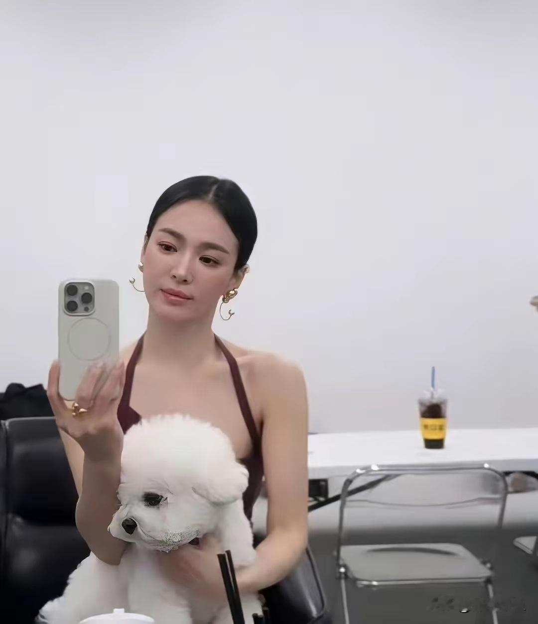 宋慧乔离婚后状态愈发精致！ 