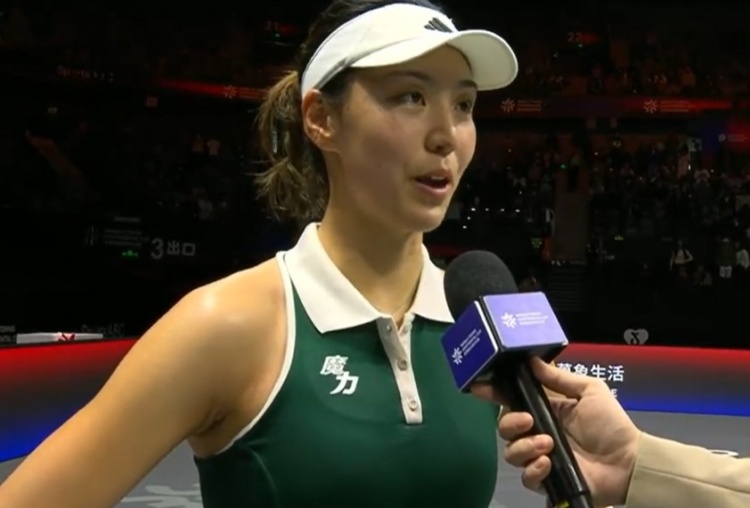 王欣瑜谈击败斯瓦泰克：我今天运气太好了，确实非常开心