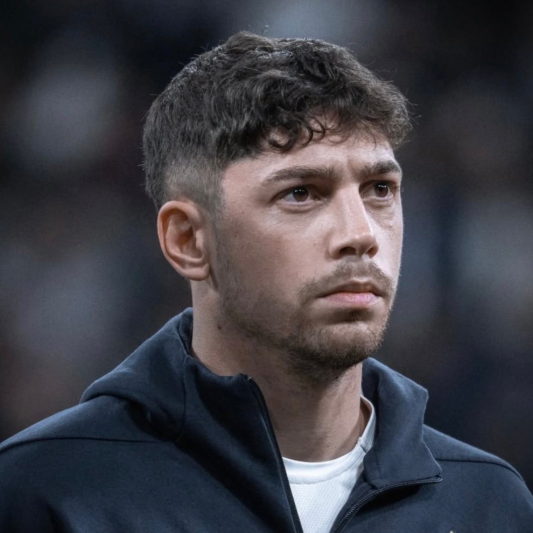 🚨🇺🇾欧足联通知本菲卡，他们对费德·巴尔韦德和塞缪尔·达尔事件的投诉已被驳