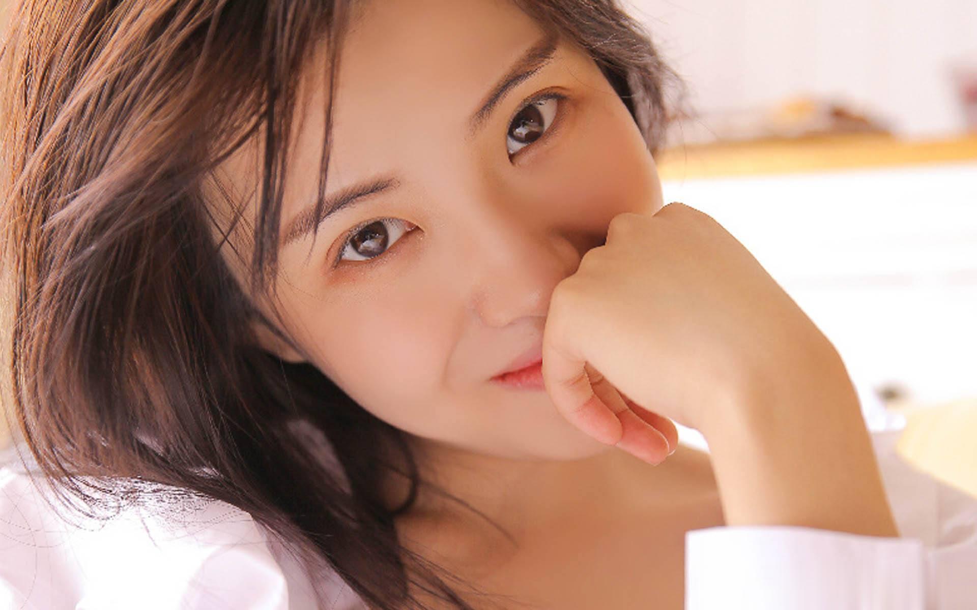 #为什么我们要读女性主义的书#在家庭关系里，似乎在一种墨守成规的思维熏陶下人们已