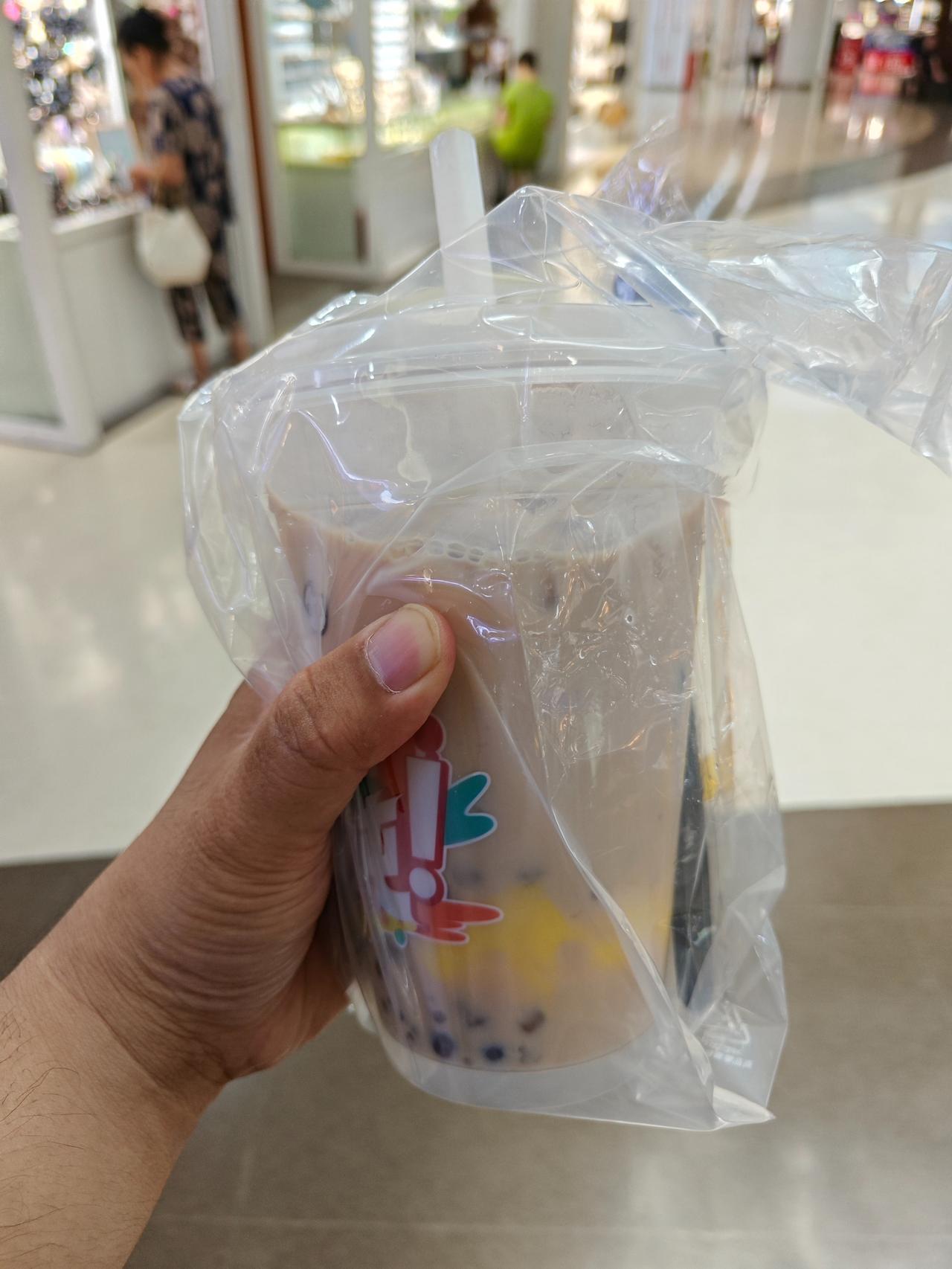 #奶茶30元时代已成过去#过去30元一杯奶茶简直太离谱了，我们这边西瓜1块5一斤