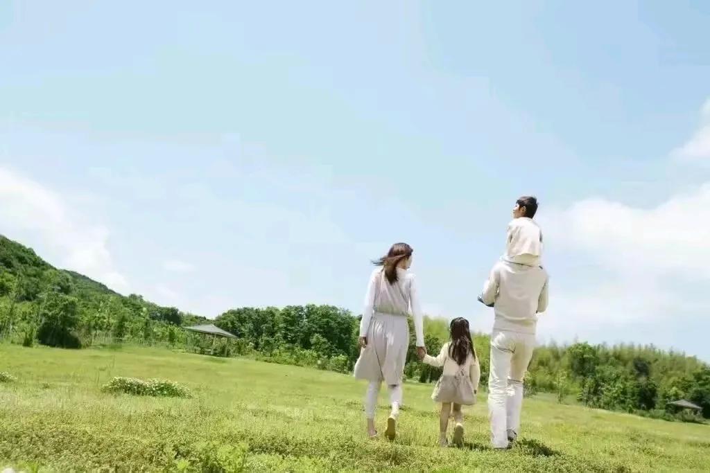 『今日话题』#婚姻的长久关键是什么#婚姻长久的关键因素众多，以下为您列举一些较为