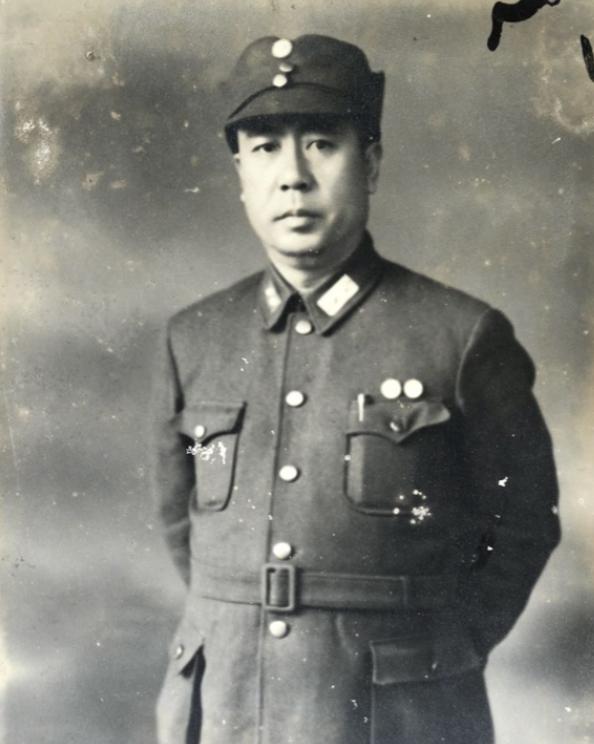 1949年，潜伏在台湾的陈宝仓意识到，他的身份早晚会暴露，为了消除后顾之忧，他将