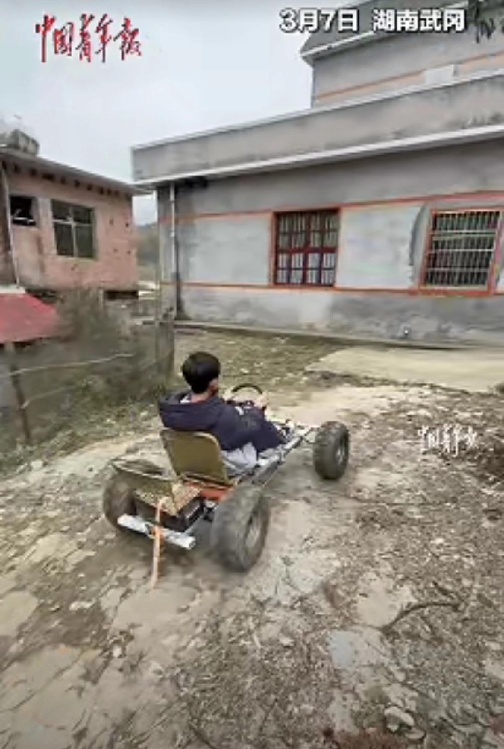 太有才了！湖南邵阳，一个15岁中学生，不打游戏，不刷手机，也不追星，竟然用压岁钱