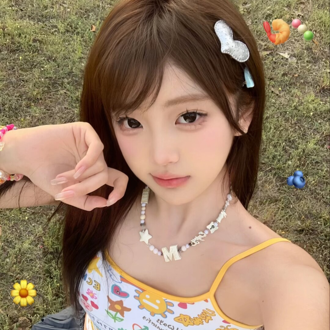 𝗪𝗲𝗖𝗵𝗮𝘁  | 氛围感女生头像 | 小众女生头像｜女生头像｜氛围