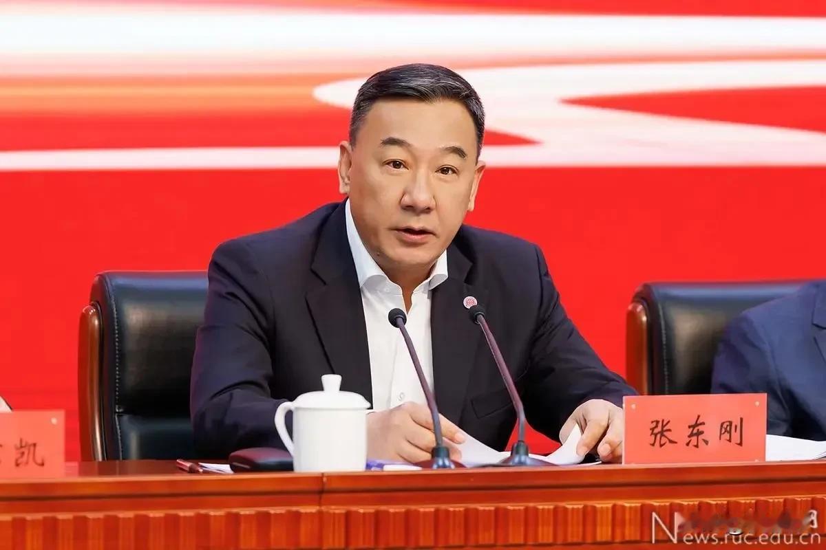 张东刚书记讲的好[赞]
中国人民大学张东刚书记在中国网络文明大会提到：“底色是自