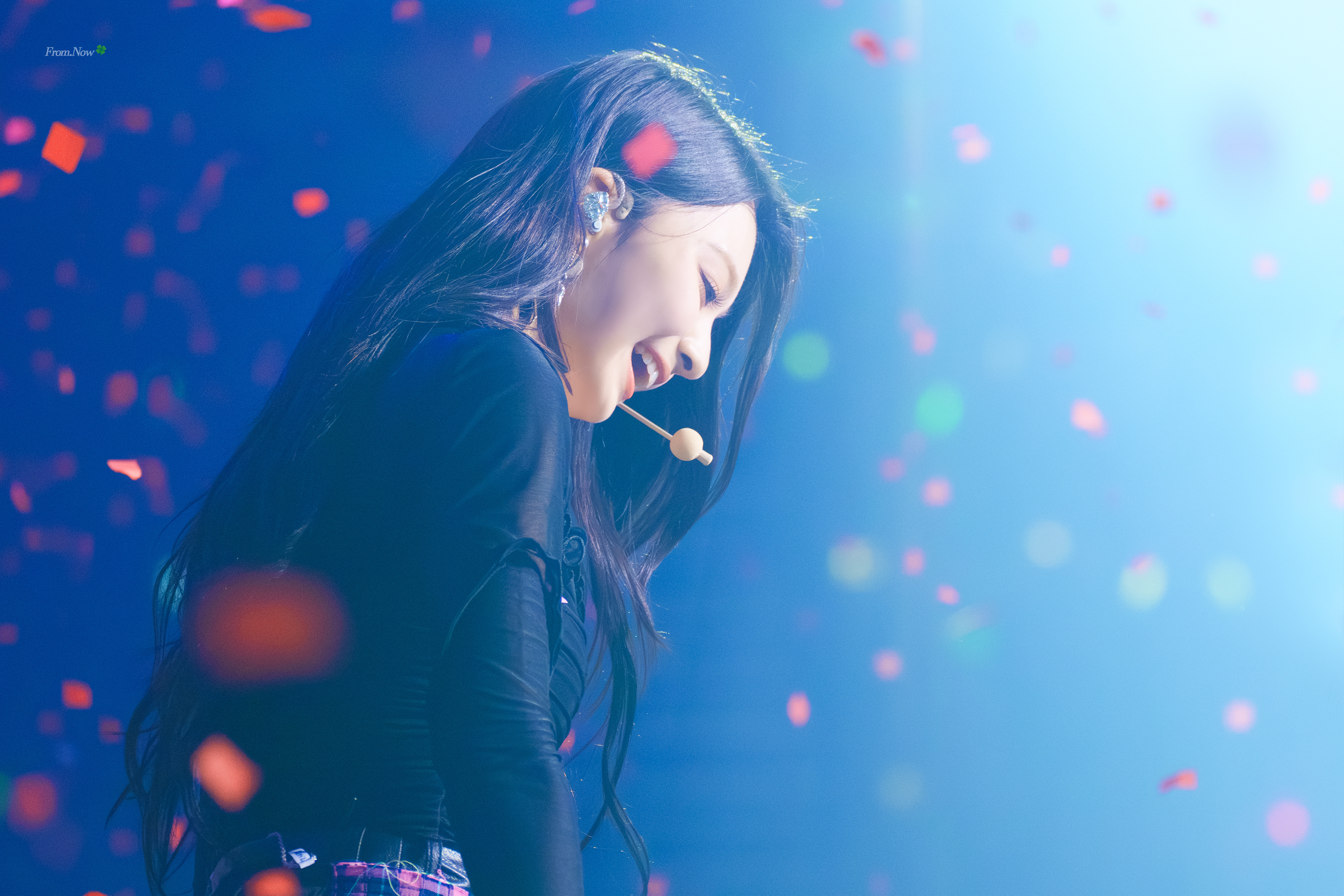#李娜炅[超话]#🐣#蜜桃笑颜李娜炅# [图片]240128 FROM NOW