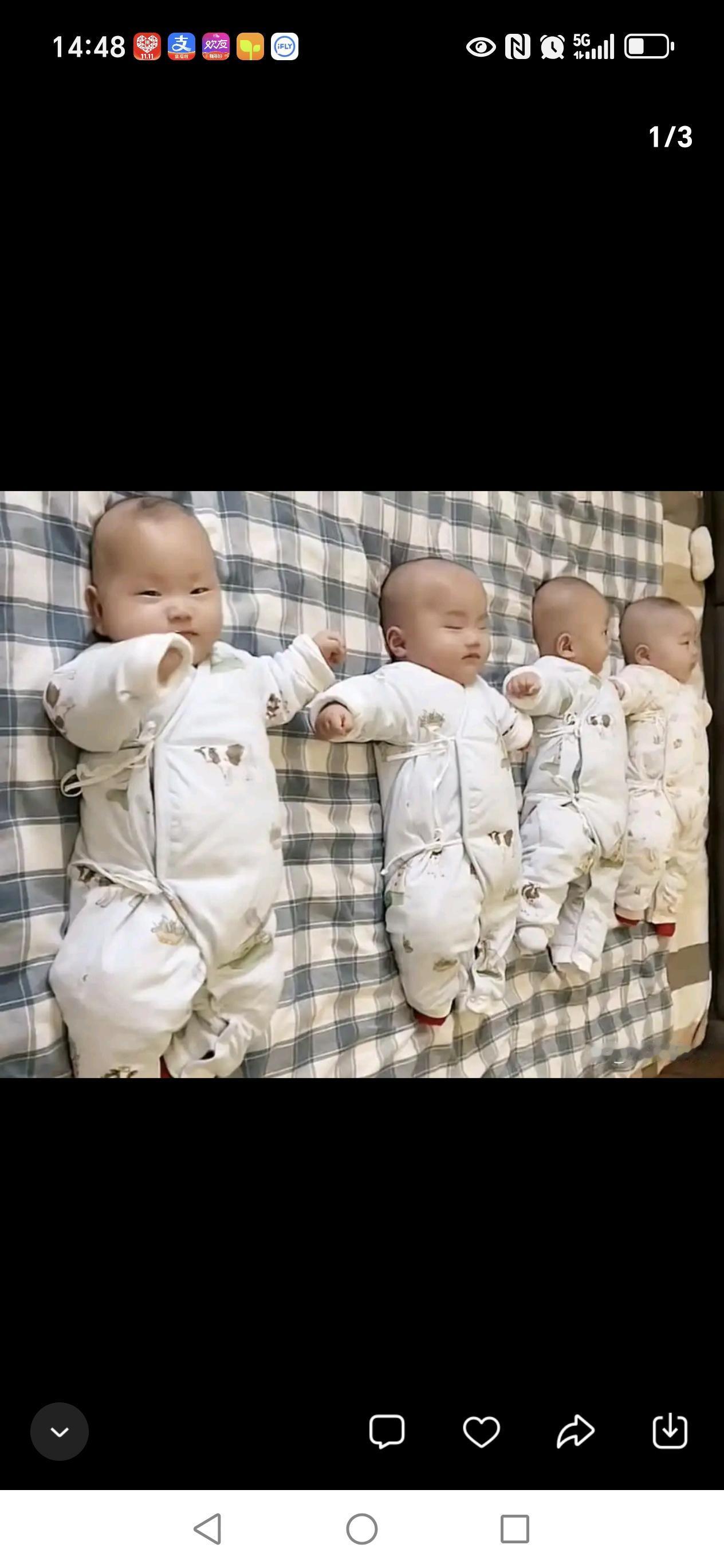 上海，一女子产检，竟怀了四胞胎，全家都乐翻了，分娩时，她老公在产房外一直念叨“三