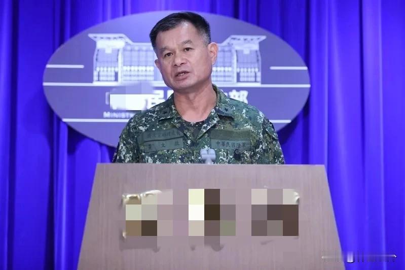 台湾担忧解放军“由训转战”
今天，台湾防务部门主管情报的助理次长黄文启召开记者会