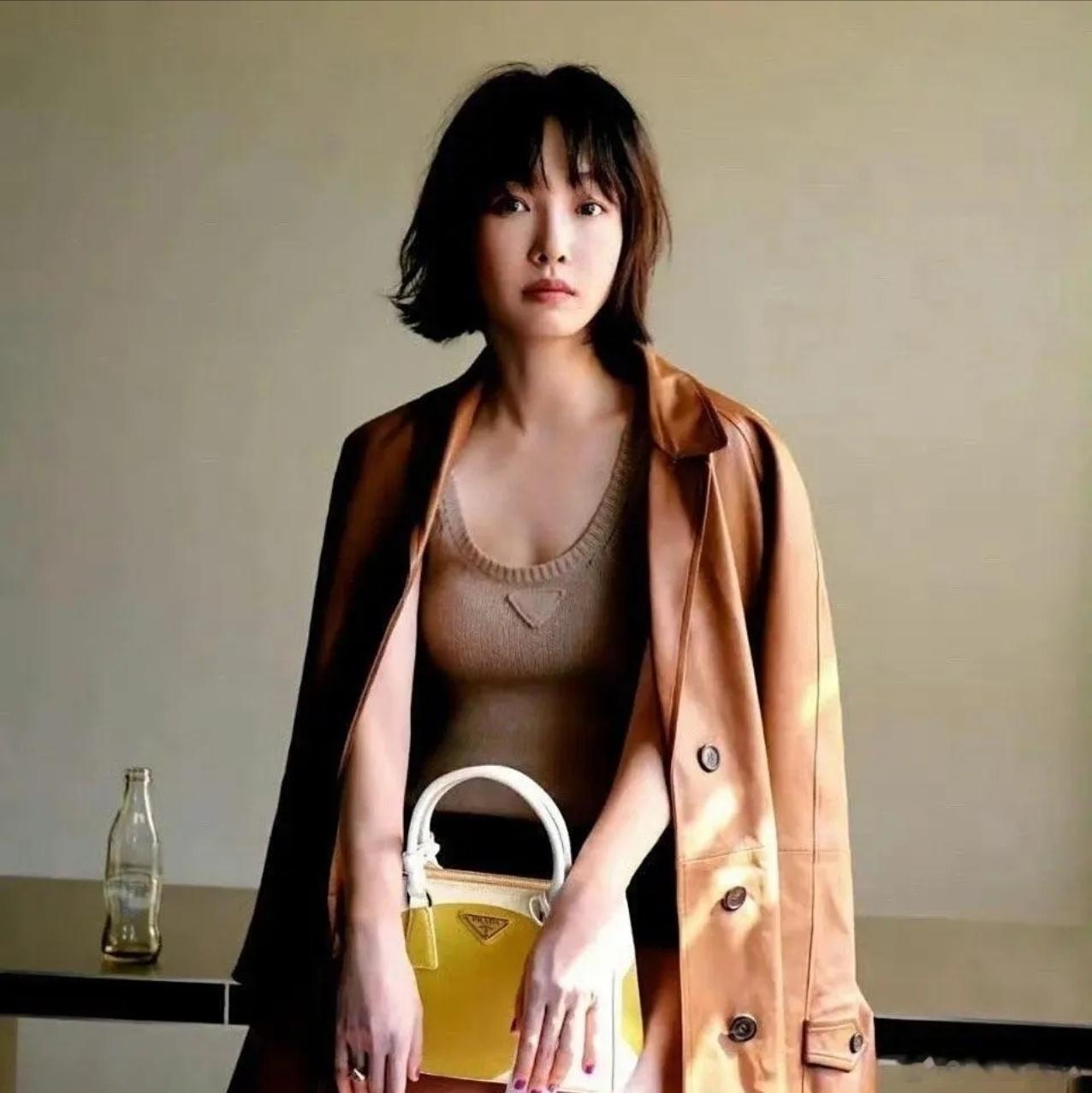 说真的，看到白百合的照片，觉得她挺可惜的，要演技，有演技，要容貌，有容貌，结果因