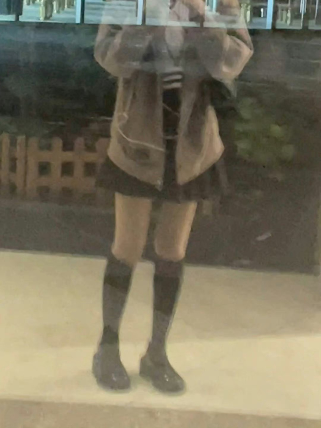 人人都不看好我 偏偏我也不争气  ​​​  ​​​