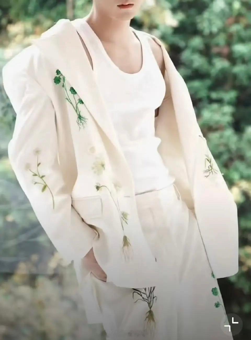 以后男明星都不用比嬷了真正杀死比赛的来了 