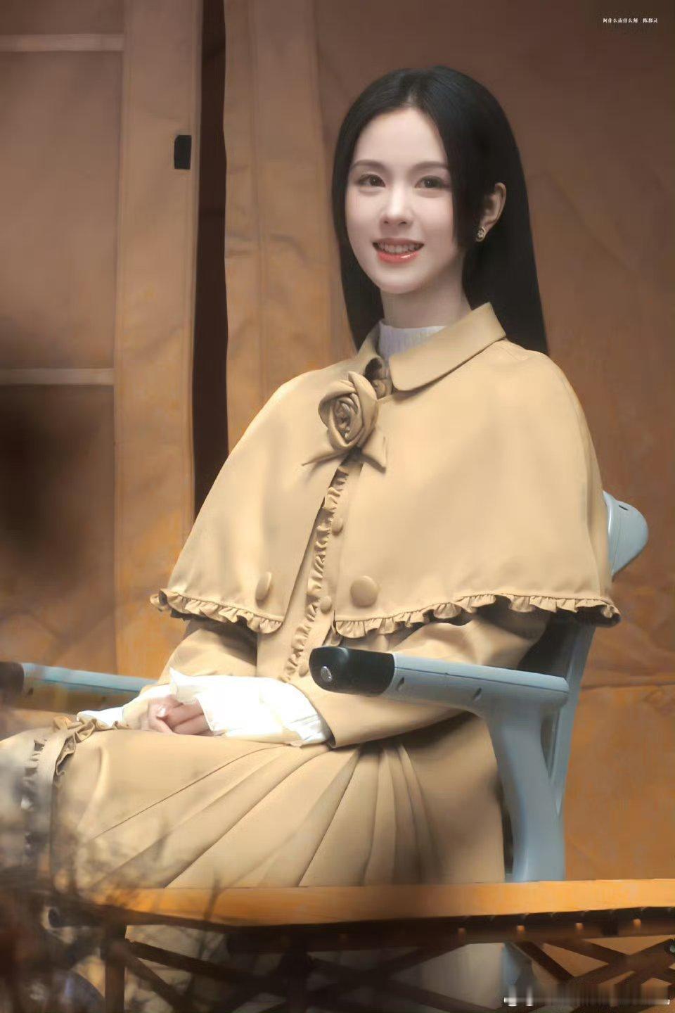 陈都灵造型师审美 陈都灵的造型师这个赛季审美直接拉满，在《今天也没变成玩偶呢》里