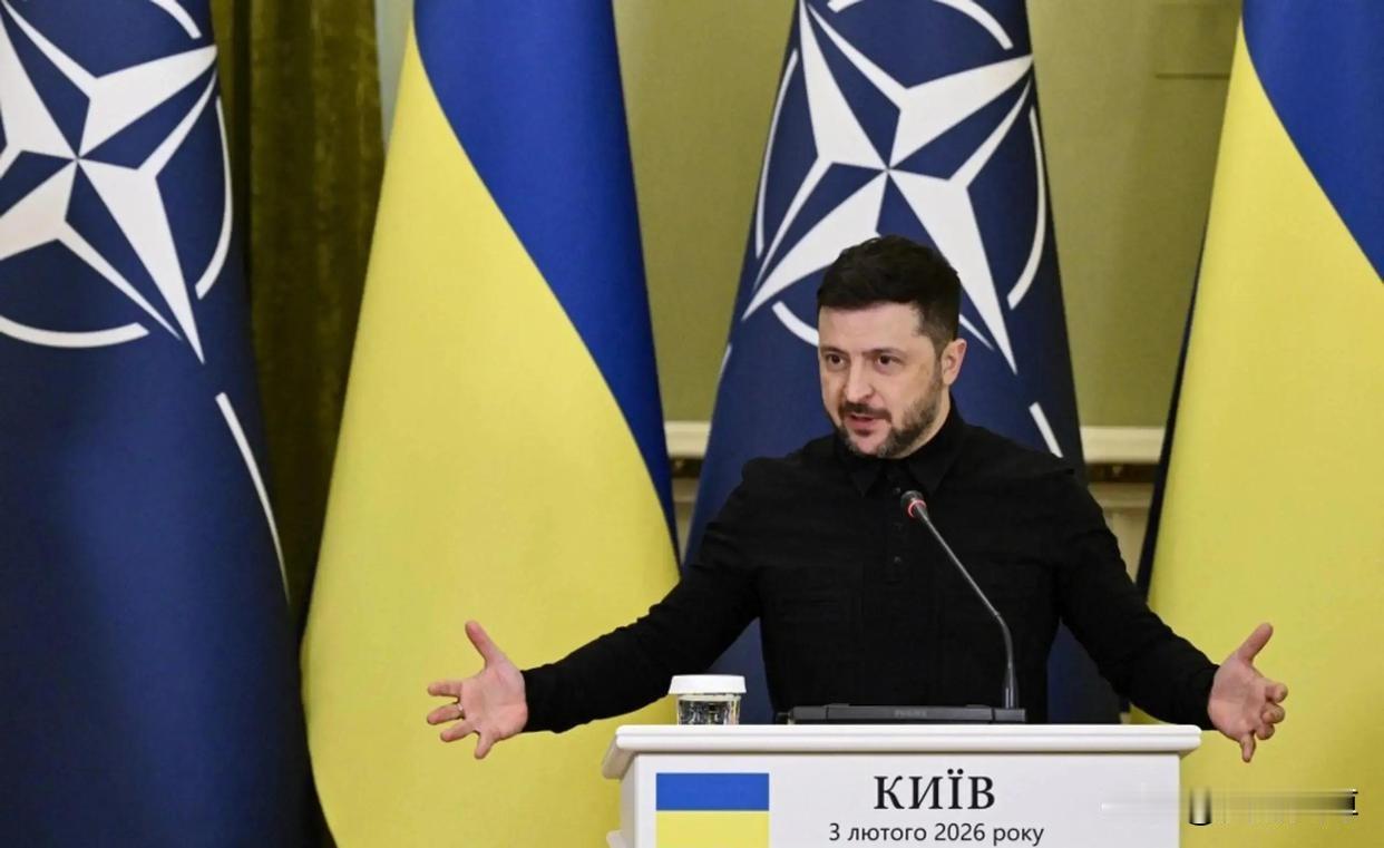 不仅是顿巴斯，估计连克里米亚，俄罗斯也很难从法律上得到，只能继续维持事实上的占领