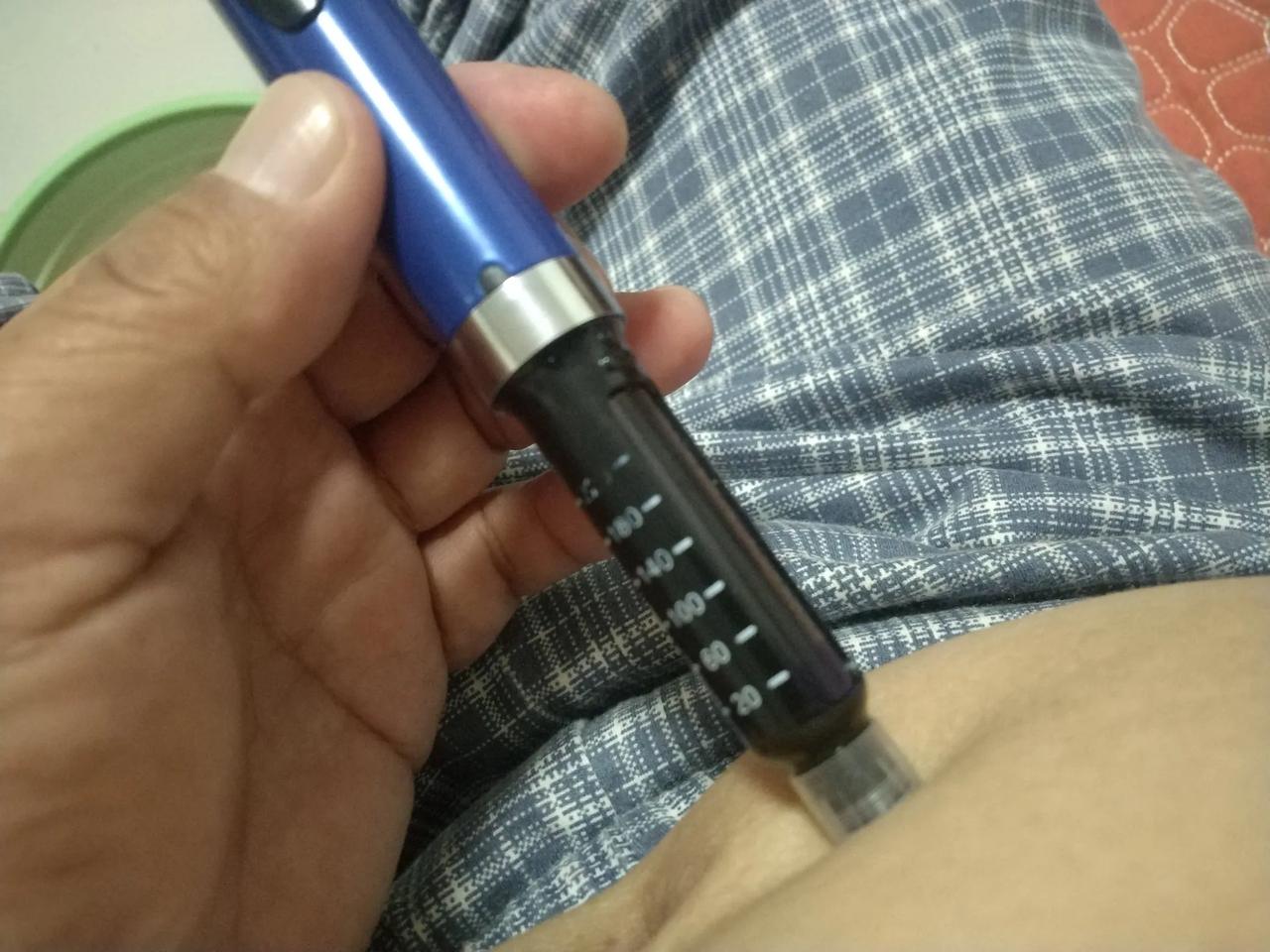 大家知道我这是在干什么吗？自从得了这个不痛不痒的病之后，就把我搞的每天甜不敢粘，