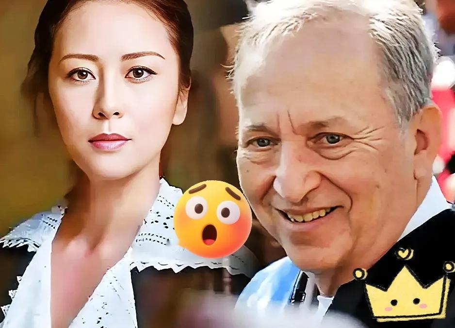 金刻羽

曝光率真的太高

竟然丝毫没有一点遮掩，直接上来就问，如何能追求金刻羽