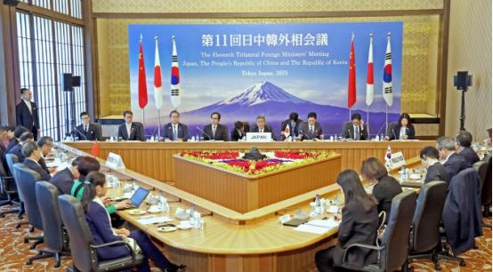 日本共同社11月22日（昨晚）报道，中方已经正式通知日方，拒绝出席明年1月召开的