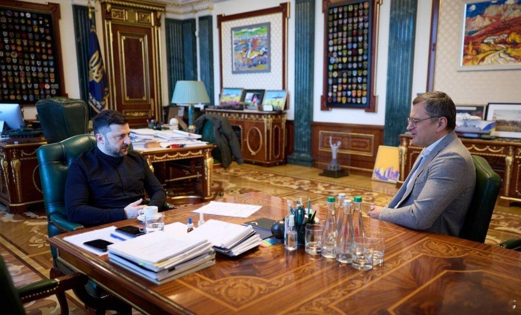 根据乌克兰方面的消息，前外长库列巴可能会被任命为对外情报局局长，或担任总统顾问或