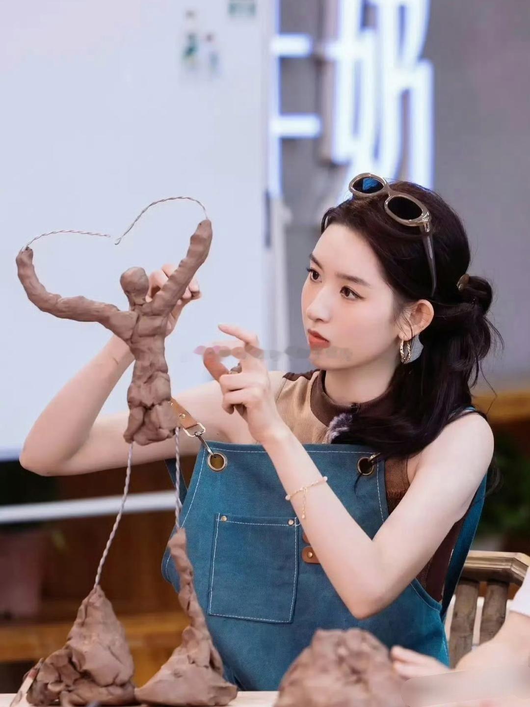 同样是综艺咖，为什么王玉雯不如孟子义吸粉多？路人缘也是 