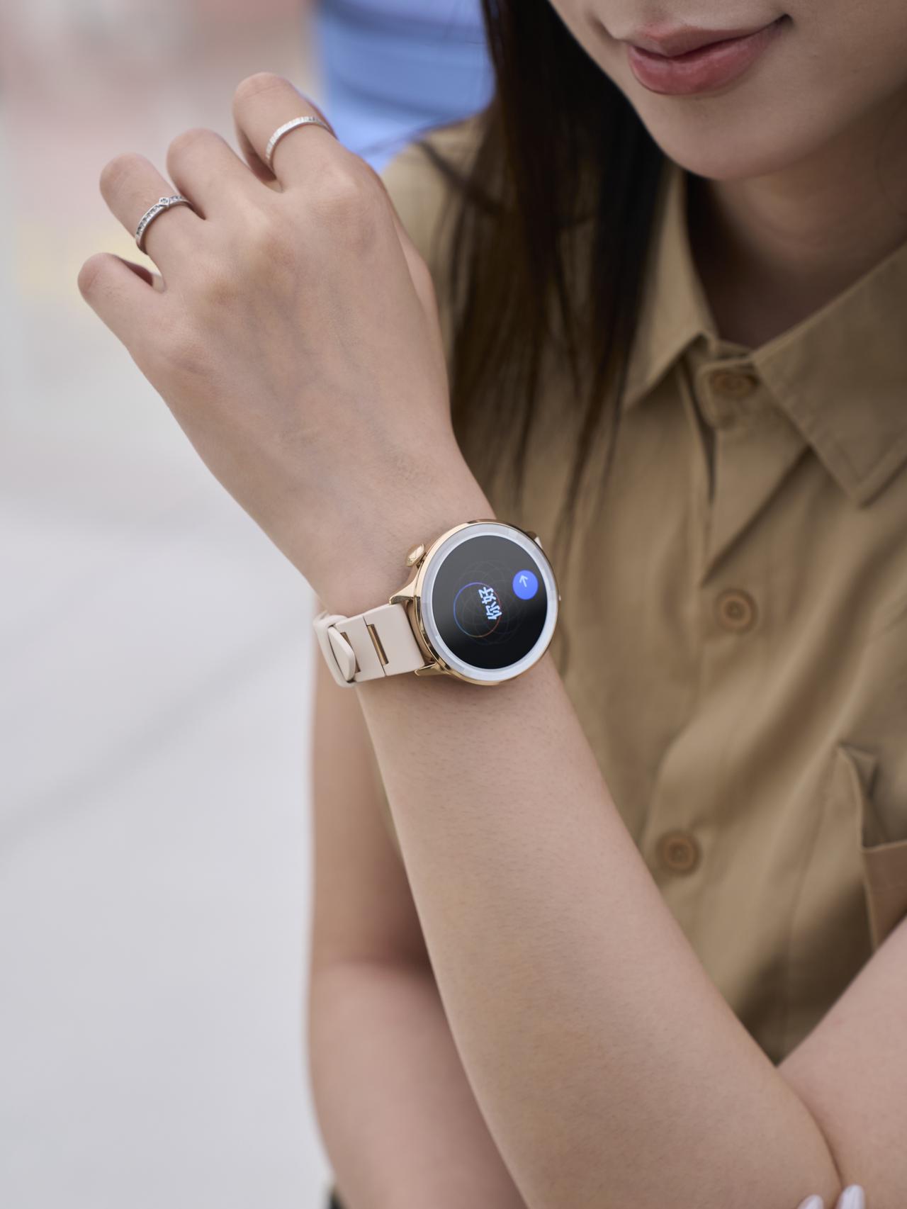 帮大家试过了，莎莎新手表确实好看✨
今天午休去OPPO门店试了刚出的Watch 