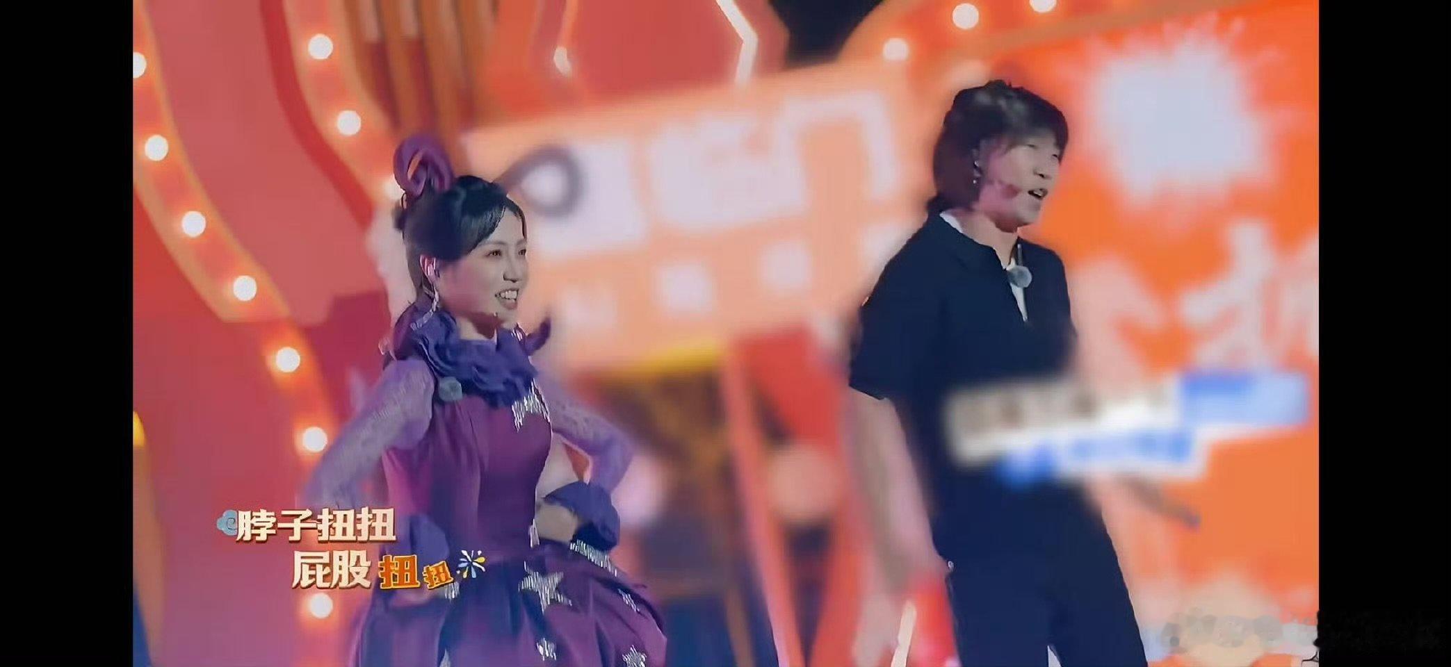 谢可寅谢可寅一唱rap眼神都变了周五晚高疯春晚回忆杀疯了周五晚高疯 谁被谢可寅唱