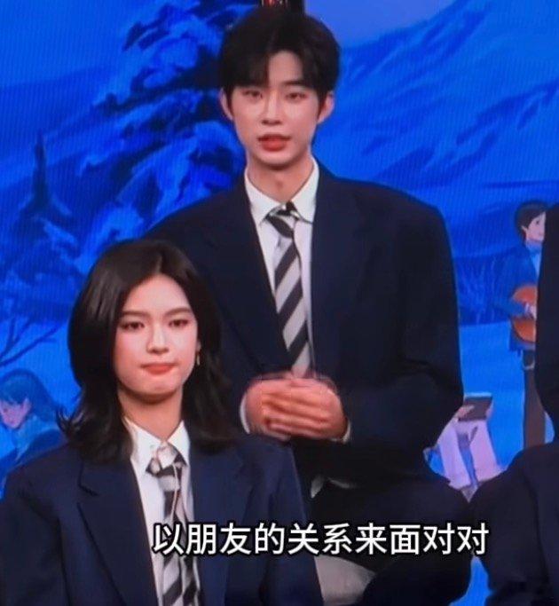 李嘉凯恋综脚底板李嘉凯恋综第一脚底板 李嘉凯恋综脚底板，我真服了吧！颜颜凯凯没在