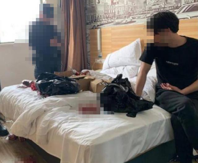 太原一男子明知患艾滋

仍嫖娼并组织多人活动，

两次后两人被感染，

他辩称戴