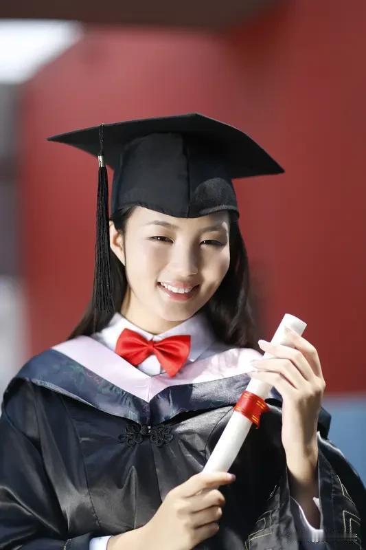 毕业生提前获得优质Offer！
离毕业还有半年，那些保研成功、国网提前批一批收到