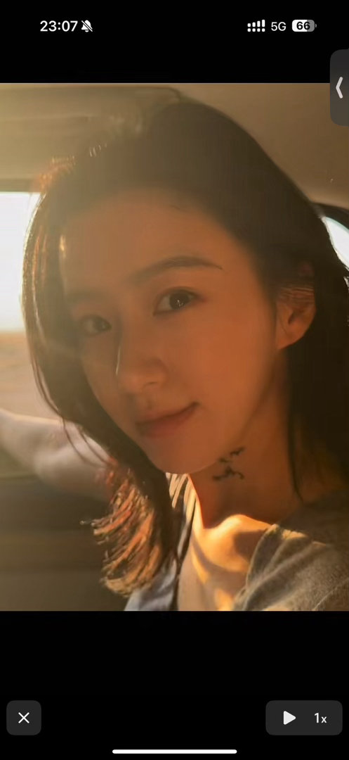 看到这两张脸原谅全世界。 ​​​