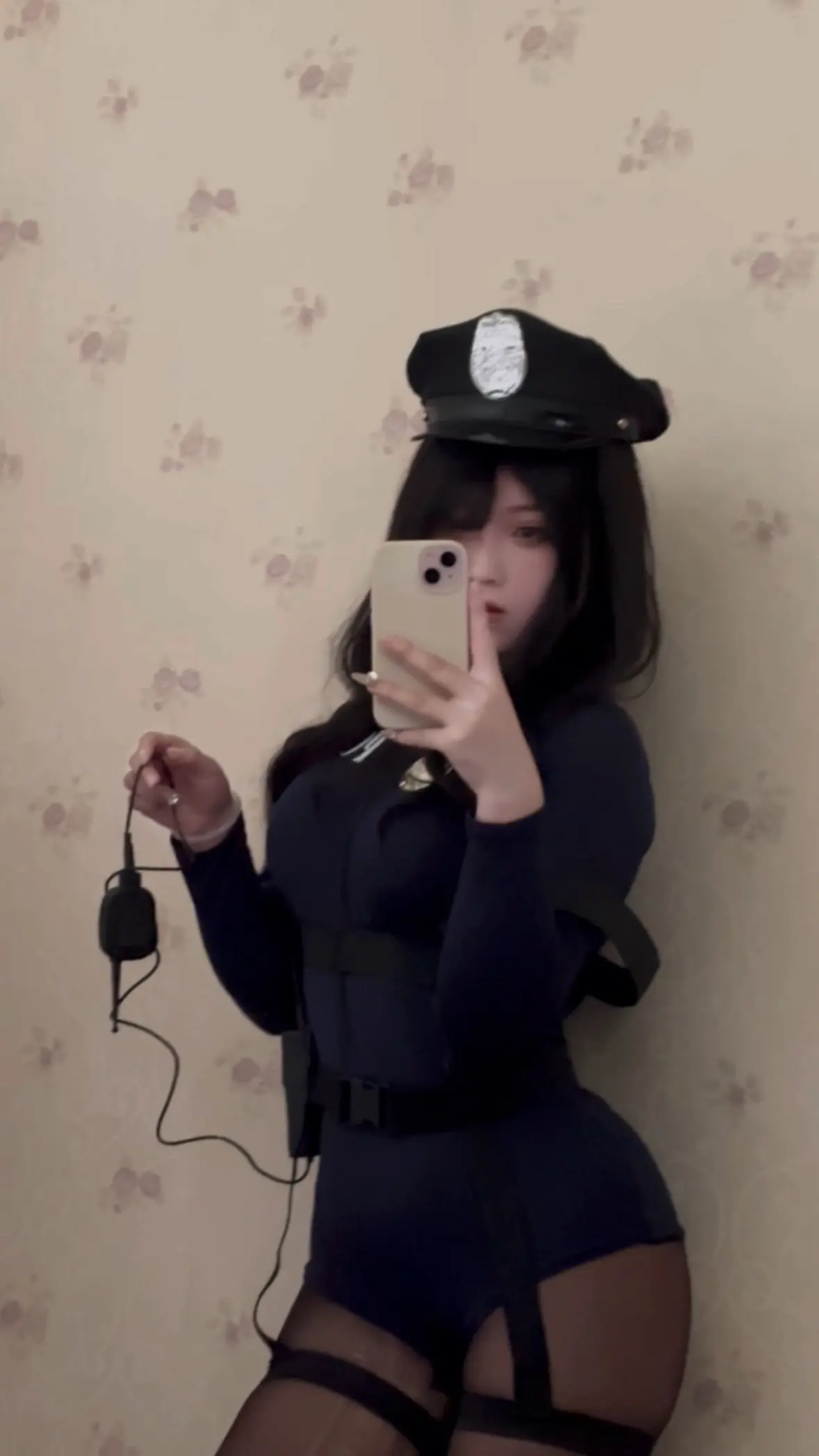 蜜大腿 制服