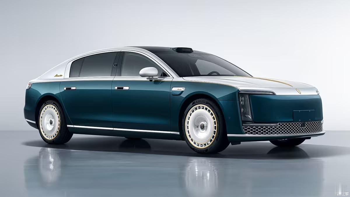 懂车之道讯日前，我们在工信部看到了尊界S800Grand Design高定版申报
