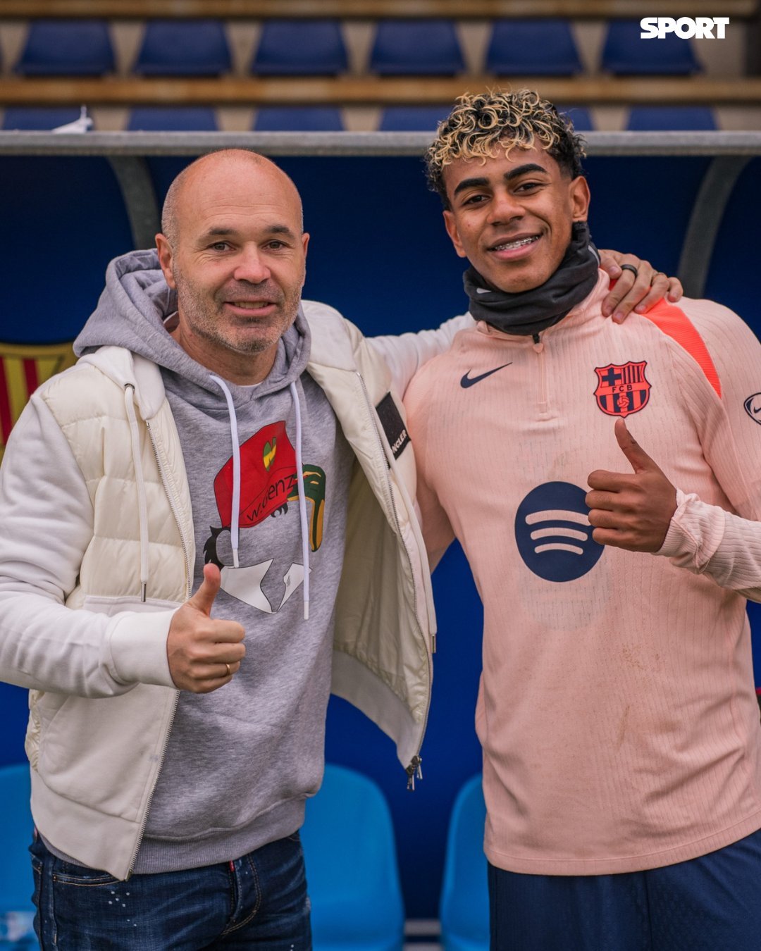 亚马尔和伊涅斯塔❤️💙巴萨热点现场贝蒂斯vs巴萨