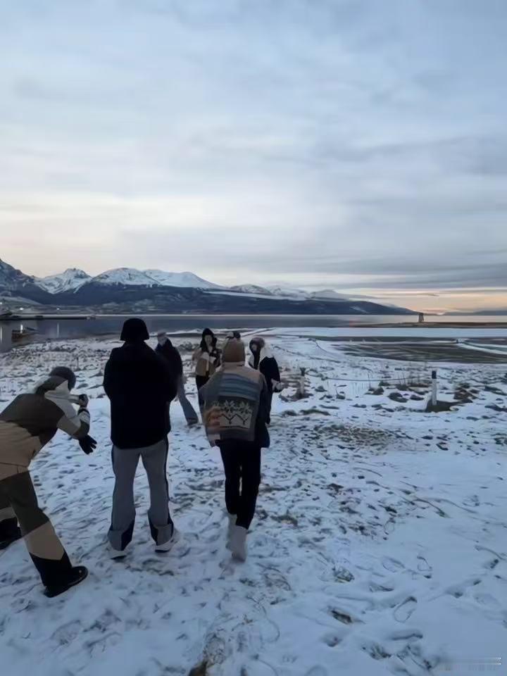 花少8直播热度花少8直播数据花儿与少年 终于明白这场直播为什么热度暴涨，七福氛围