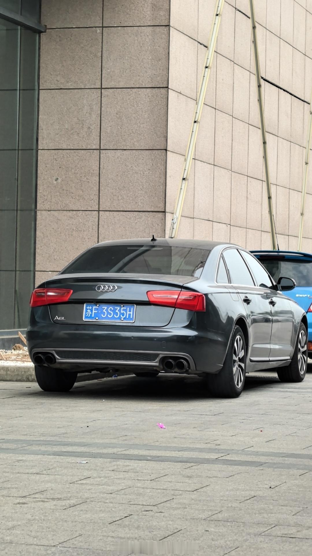 13年的奥迪A6L 现在值4.5w不  ​​​