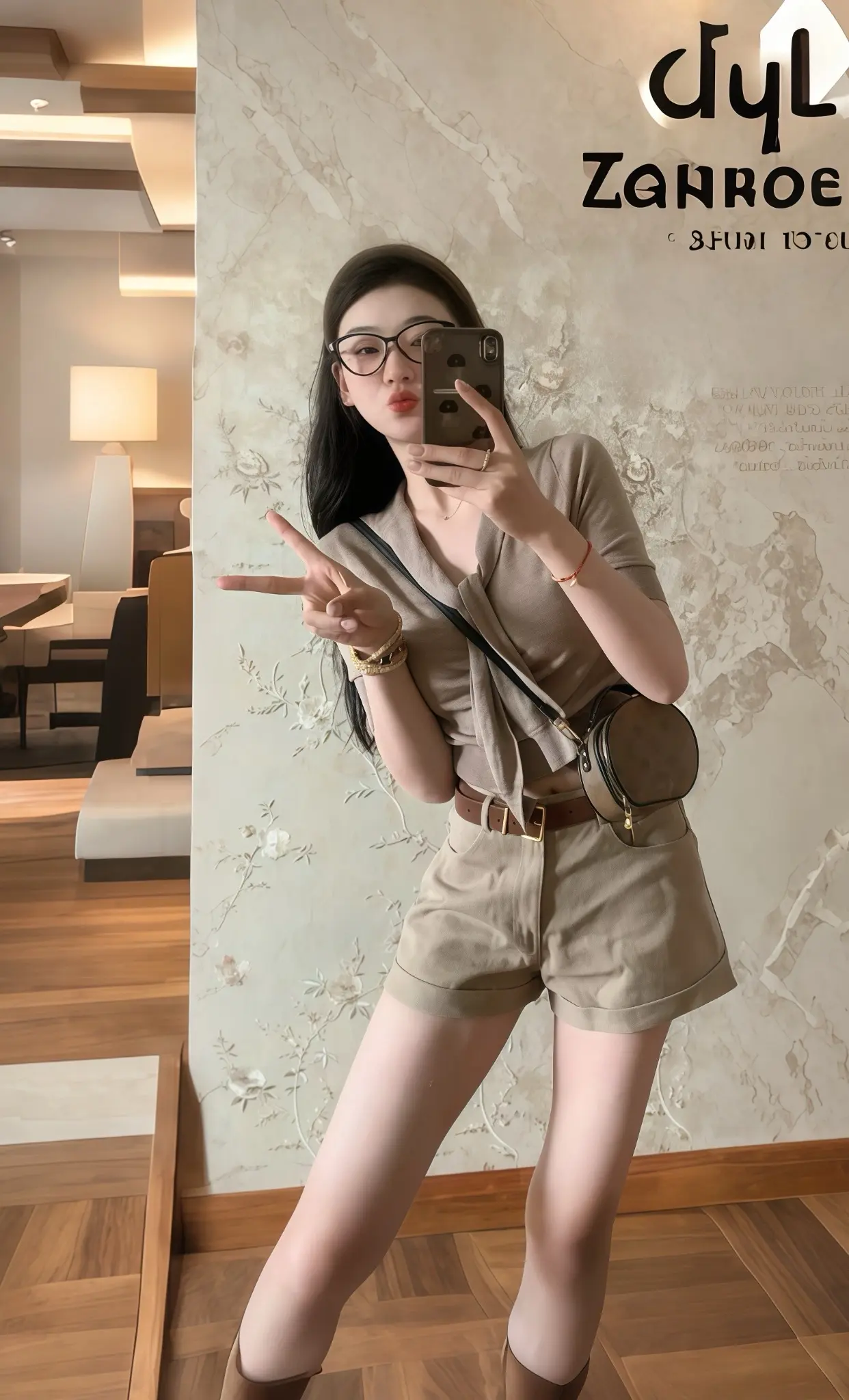 miu系千金感套装，又甜又辣，超显腿长。复古穿搭 时髦精的ootd