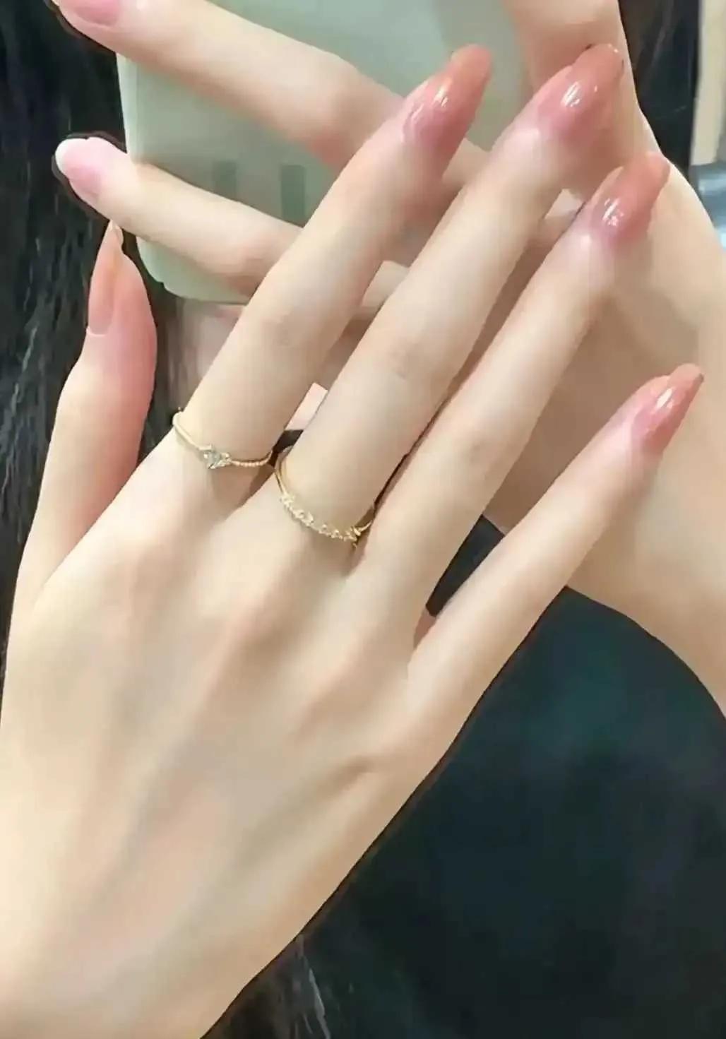 不容忽视，“五险一金”的缴纳比例之高，在现实中确实让许多员工感到“细思极恐”。按