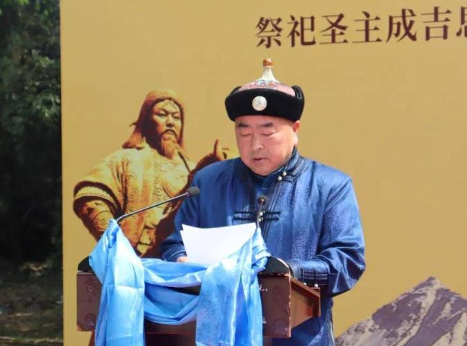 蒙古国政界参拜成吉思汗，庆祝外蒙古建国2234周年！蒙古帝国建立819周年。外蒙