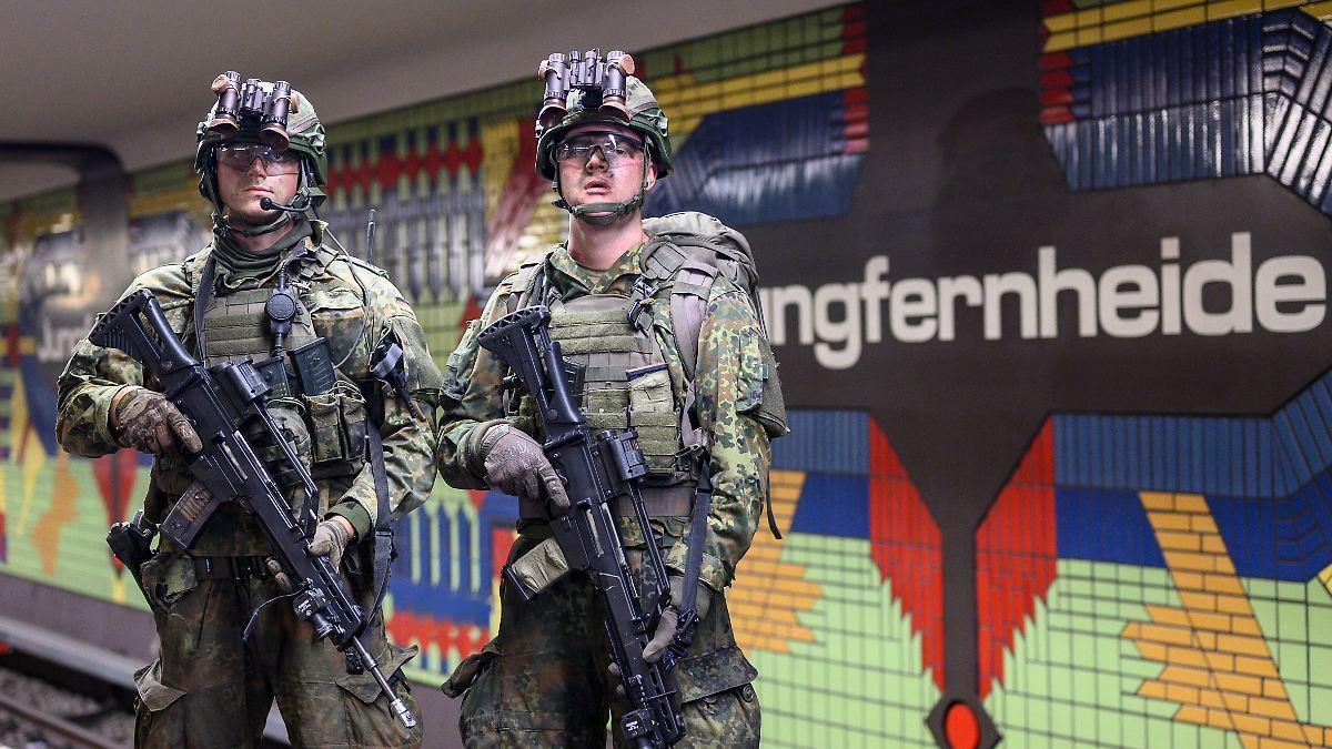 德国准备跟俄罗斯打巷战和地下隧道战？

德国陆军最近演戏不少，刚刚结束了大摆乌龙