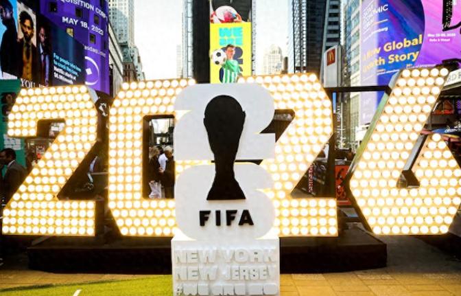FIFA把中国当提款机，这次央视不伺候，2亿球迷也懒得看了。

世界杯再有一个月