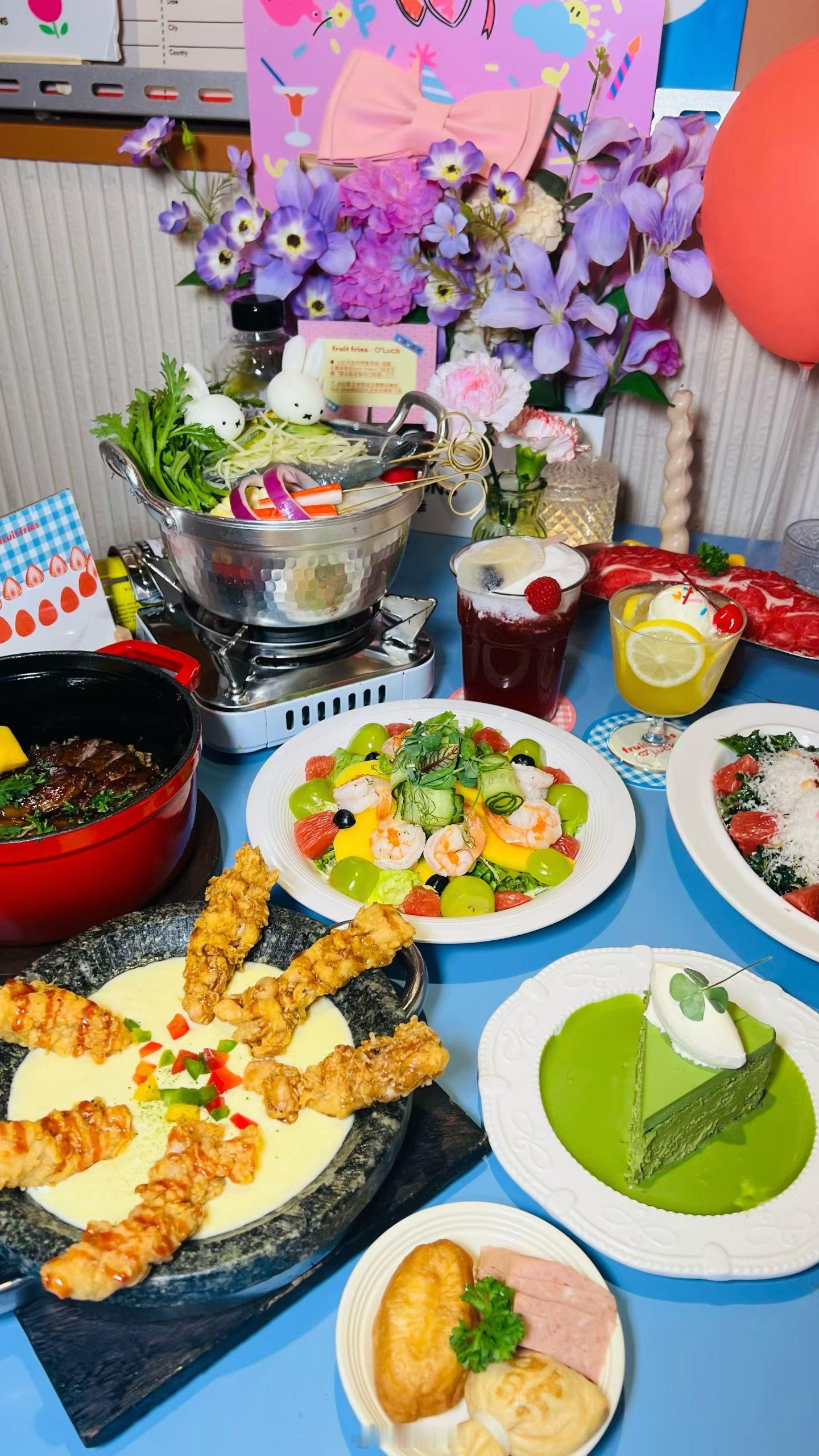 年龄只是符号，把生活调到喜欢的频道，每段时光都珍贵。新的一周又开始了，早安