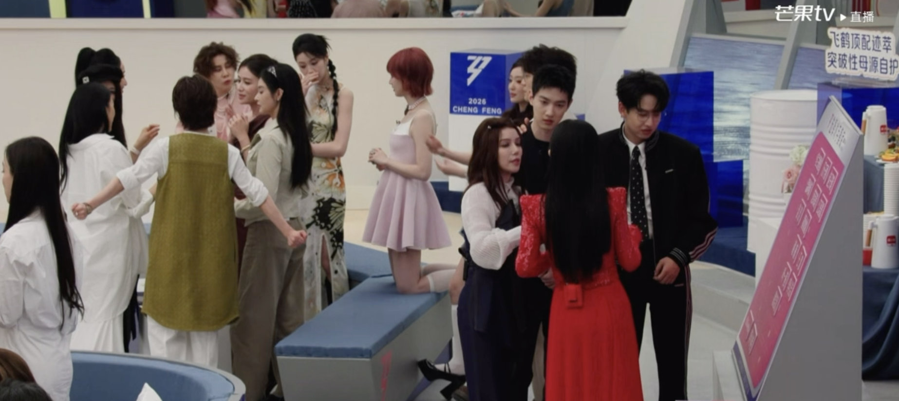 浪姐维妮娜曝谢楠当年主持暖心过往梦幻联动照进现实！没想到早年就合作过，维妮娜对谢