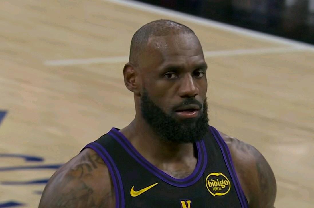 数据不会说谎：湖人失误20次都能战胜灰熊，这3人的表现居功至伟……

1：詹姆斯