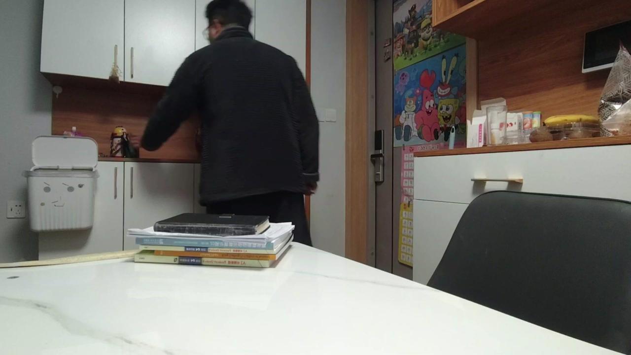 40+学德语真的很难吗？每天下班啃单词、练听力，被语法折磨到想摔书，但想到年轻时