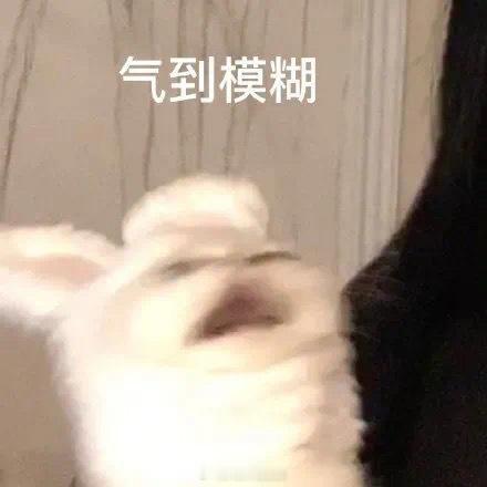 光与夜之恋萧逸  萧逸其实很聪明，上学的时候成绩好，工作了以后能力强，关键是他学