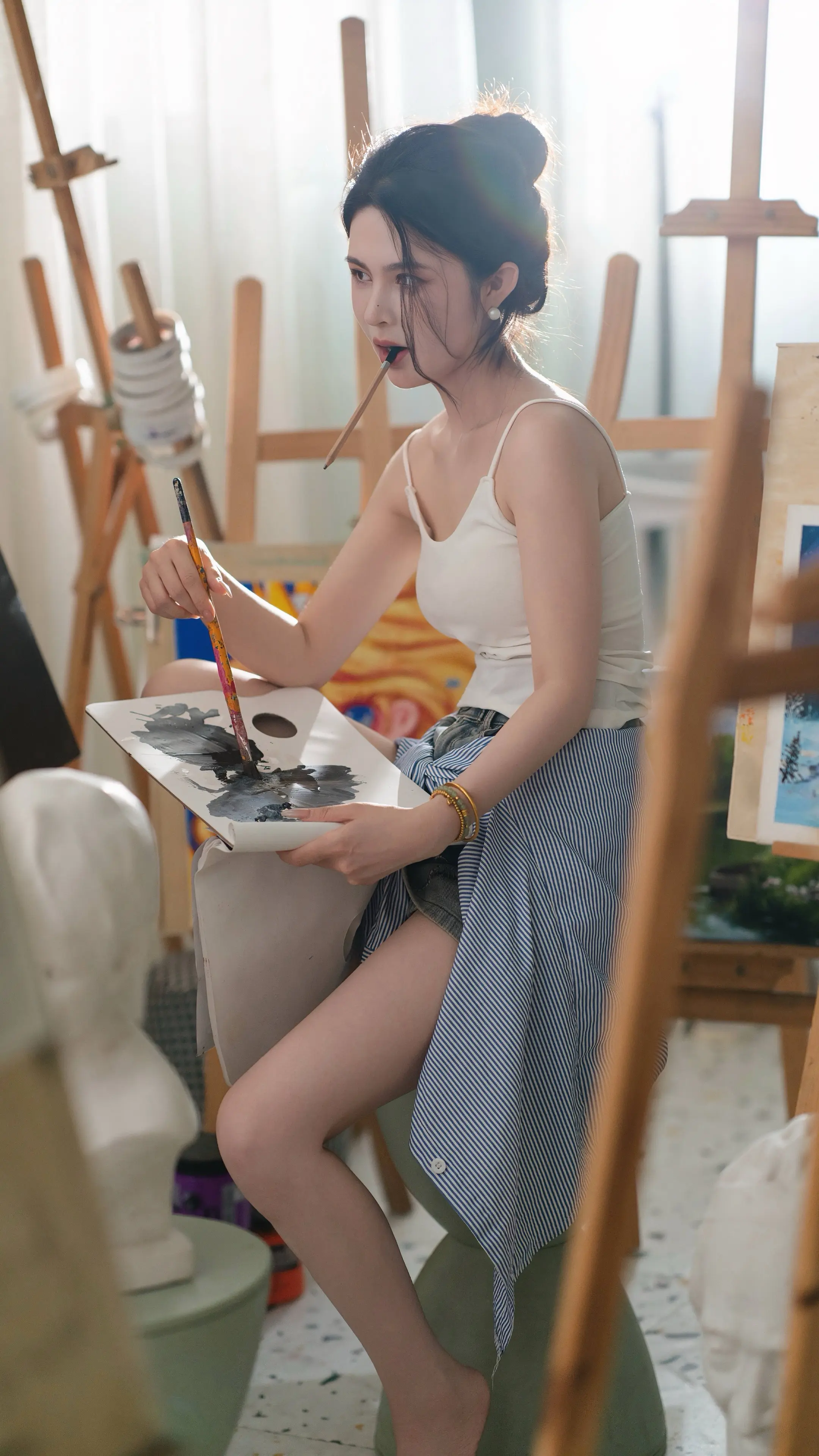 不被定义，不被规训。 我有我的色彩，我画我的人生。