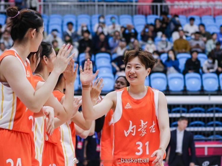 又一家职业篮球俱乐部成为历史，内蒙古女篮已经正式解散退出WCBA联赛，他们在过去