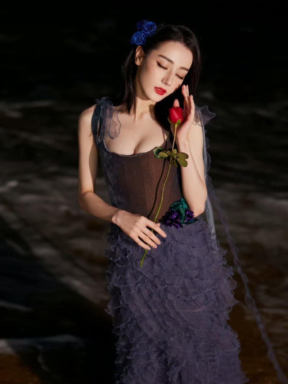 善是本心的澄澈微光，良是人性的温润底色。本心驱人向善而无伪，人性使良念落地成行。