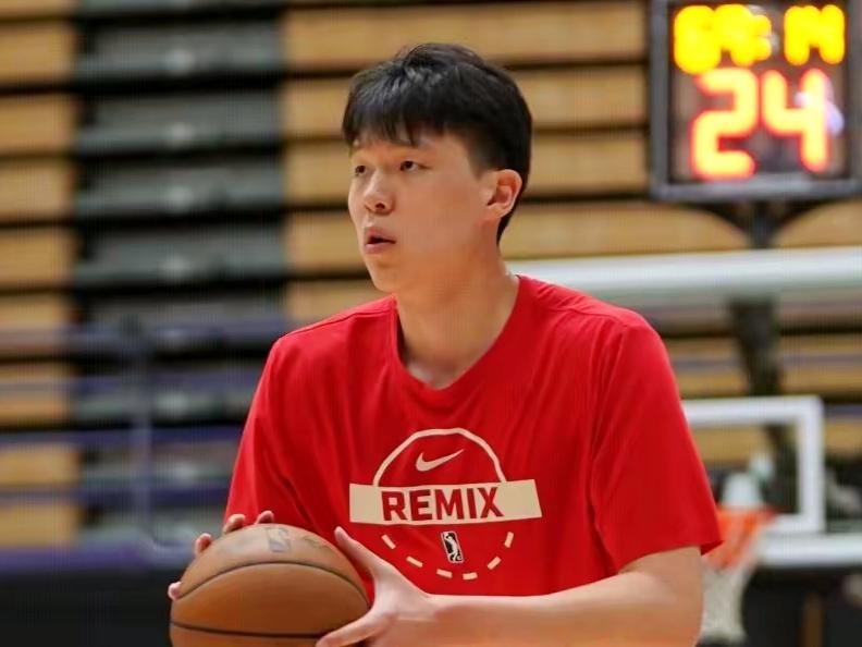 G联盟背靠背比赛，杨瀚森打出NBA正赛的美妙感觉

混音对阵猛龙905，昨天刚打