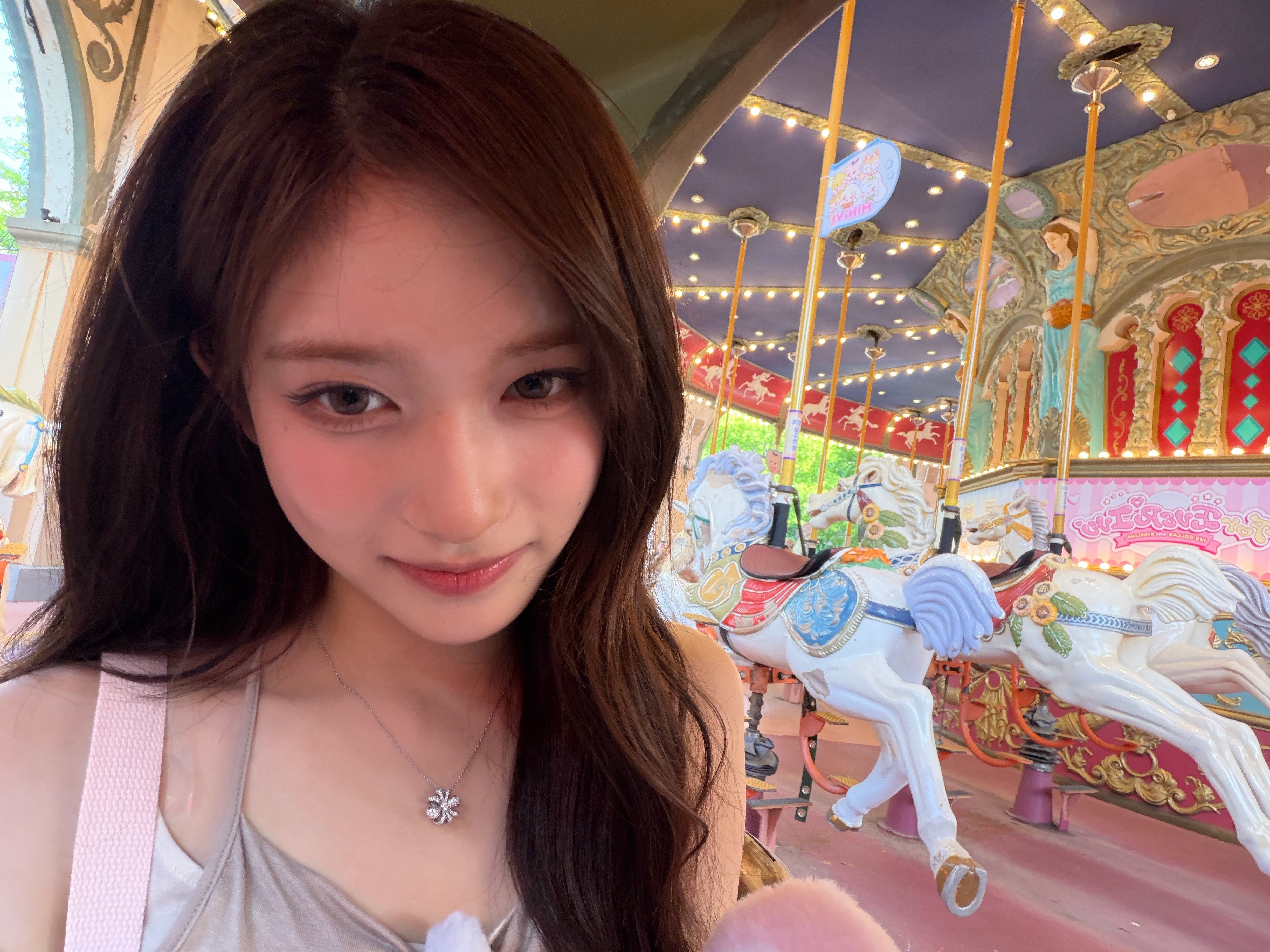 旋转木马🎠 